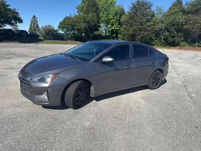 Used 2020 Hyundai Elantra SE