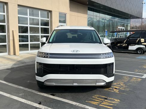 New 2026 Hyundai Ioniq 9 SE AWD/4WD image 3