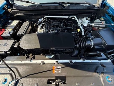 Used 2023 Chevrolet Colorado LT w/ LT Convenience Package RWD image 18