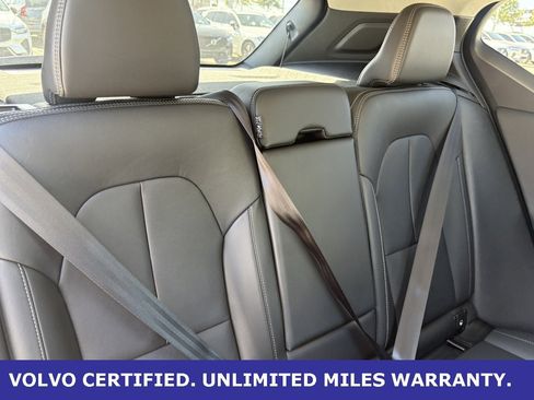 Certified 2025 Volvo XC40 B5 Plus image 31