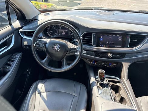 Used 2021 Buick Enclave Essence FWD image 21