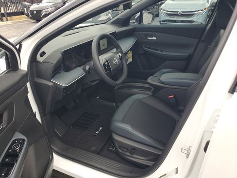 New 2026 Nissan Leaf SV+ image 8