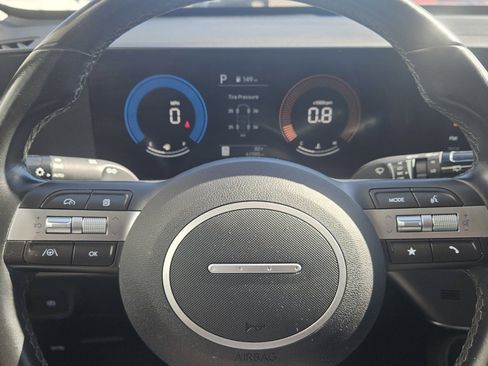 Used 2025 Hyundai Kona SEL FWD image 17