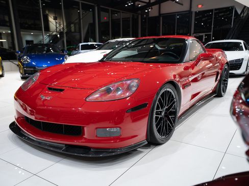 Used 2009 Chevrolet Corvette Z06 w/ Preferred Equipment Group RWD image 34