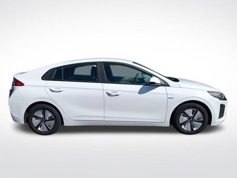 Used 2018 Hyundai Ioniq Blue image 6