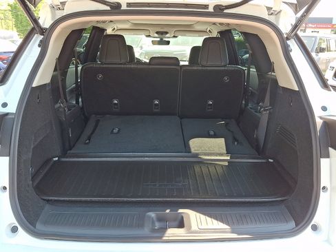 Certified 2026 INFINITI QX60 Luxe w/ Cargo Package AWD/4WD image 32