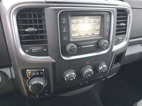 Used 2024 RAM 1500 Classic SLT image 33