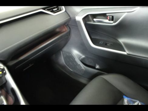 Used 2023 Toyota RAV4 Limited AWD/4WD image 13