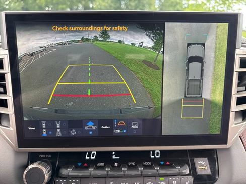 Certified 2026 Toyota Tundra Capstone AWD/4WD image 29