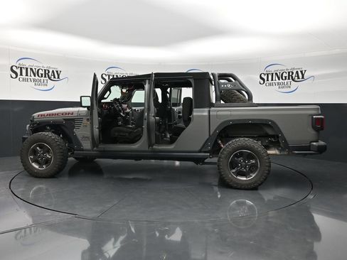 Used 2022 Jeep Gladiator Rubicon w/ Trailer Tow Package AWD/4WD image 40