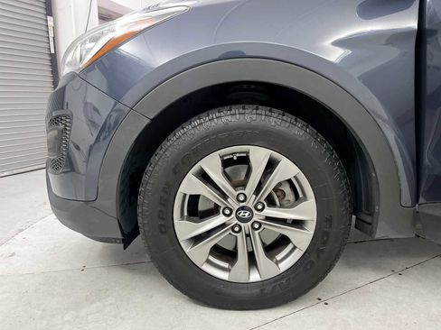 Used 2015 Hyundai Santa Fe Sport image 18
