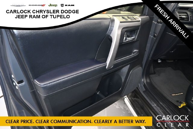 Used 2024 Toyota 4Runner SR5 Premium w/ Moonroof Package AWD/4WD image 14