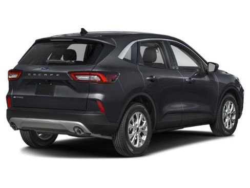 Used 2023 Ford Escape Active FWD image 2