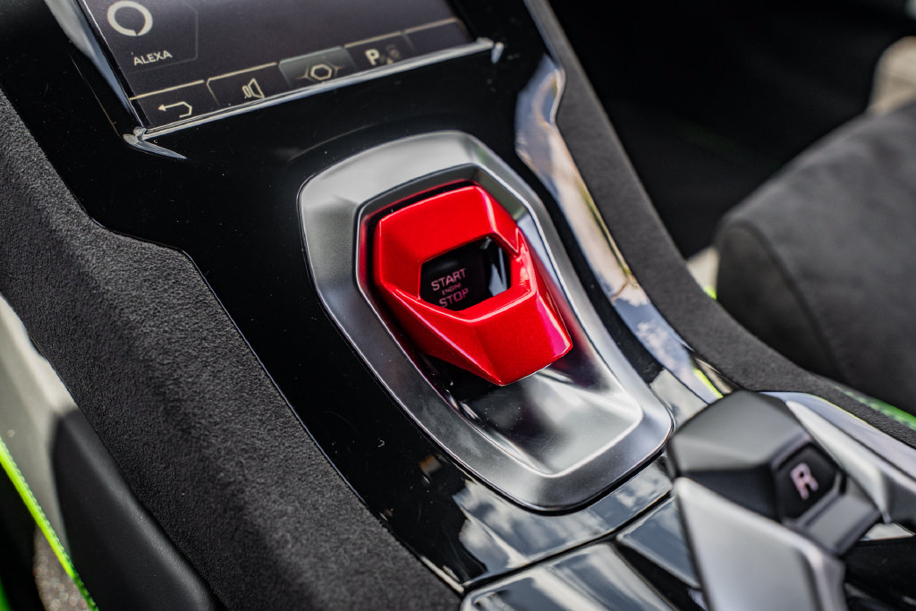 Used 2024 Lamborghini Huracan Tecnica RWD image 29