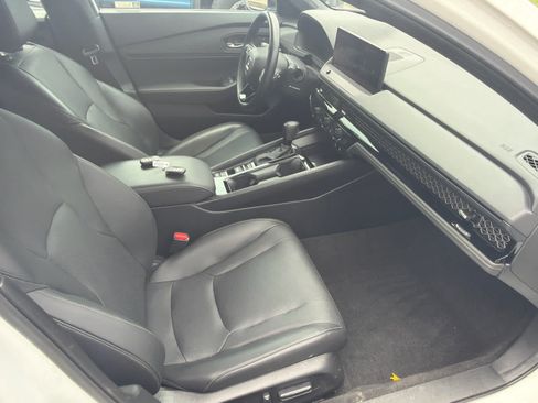 Used 2024 Honda Accord Sport image 6
