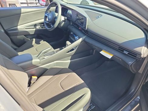 New 2026 Hyundai Elantra Sport image 15