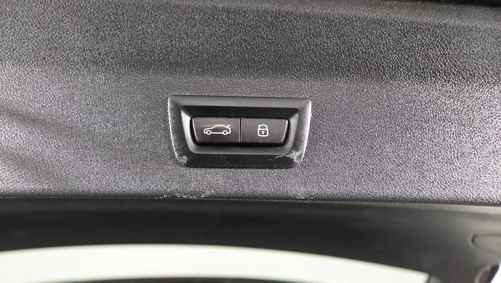 Used 2023 BMW X3 xDrive30i w/ Premium Package AWD/4WD image 29