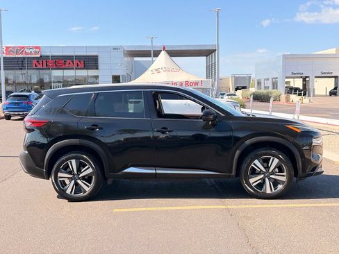 Certified 2023 Nissan Rogue SL w/ SL Premium Package AWD/4WD image 7