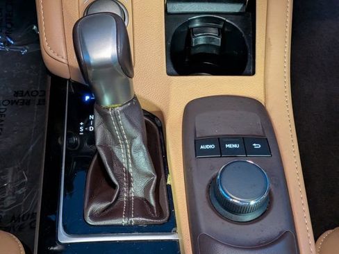 Used 2016 Lexus ES 350 w/ Premium Package w/Wood Trim FWD image 20