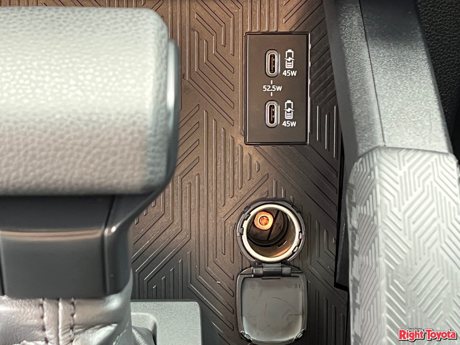 Certified 2026 Toyota 4Runner SR5 AWD/4WD image 27
