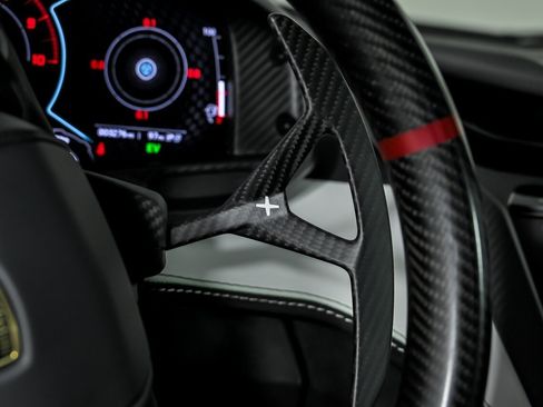 Used 2024 Lamborghini Revuelto image 37