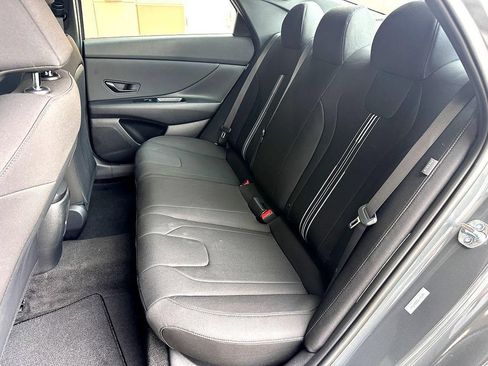 Used 2025 Hyundai Elantra Sport w/ Cargo Package FWD image 21