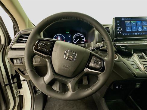 New 2026 Honda Odyssey EX-L image 11