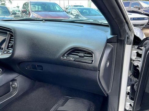 Used 2021 Dodge Challenger SXT image 20