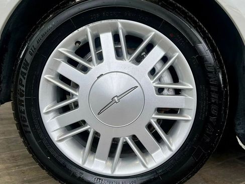 Used 2002 Ford Thunderbird image 24