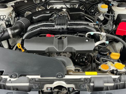 Used 2015 Subaru Forester 2.5i Premium w/ All-Weather Package image 21