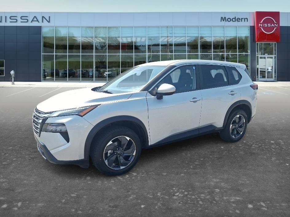 Certified 2025 Nissan Rogue SV AWD/4WD image 1