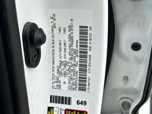 Used 2020 Toyota Tacoma TRD Sport image 30