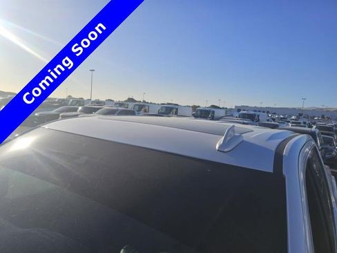 Used 2023 GMC Sierra 2500 Denali w/ Denali Ultimate Package AWD/4WD image 8
