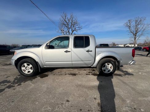 Used 2005 Nissan Frontier SE image 8
