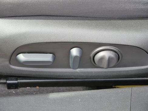 Used 2024 Chevrolet Malibu LT FWD image 34
