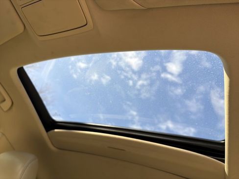 Used 2013 Acura TSX Sedan image 25