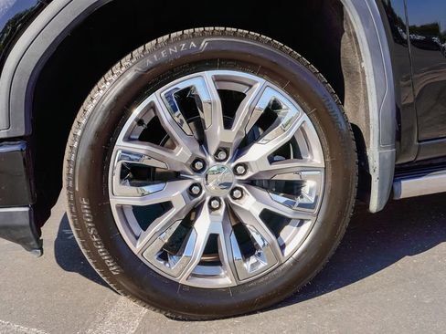 Used 2023 GMC Sierra 1500 Denali w/ Denali Reserve Package AWD/4WD image 10