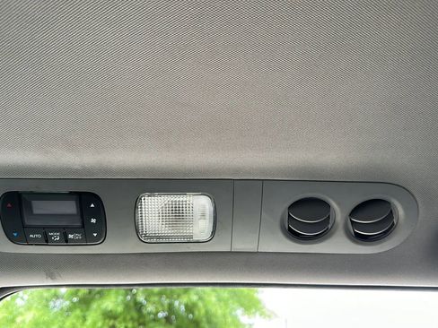 Used 2015 Honda Odyssey Touring image 33