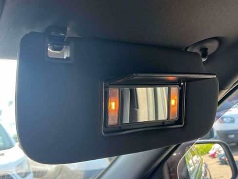 Used 2019 Jeep Grand Cherokee Altitude AWD/4WD image 33