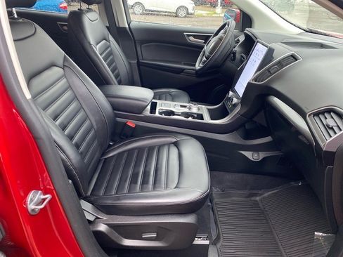 Used 2024 Ford Edge SEL w/ Convenience Package image 24