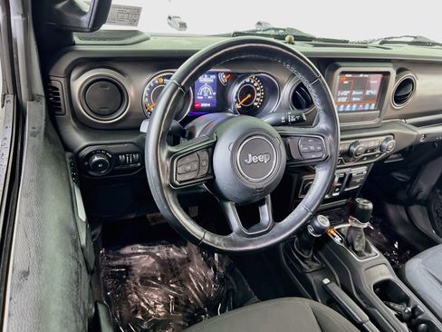 Used 2022 Jeep Wrangler Sport AWD/4WD image 21