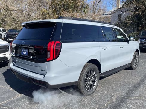 New 2026 Ford Expedition Max Platinum w/ Stealth Appearance Package image 3