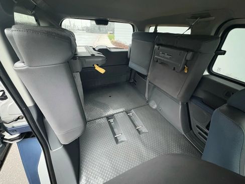 Used 2006 Honda Element LX image 21