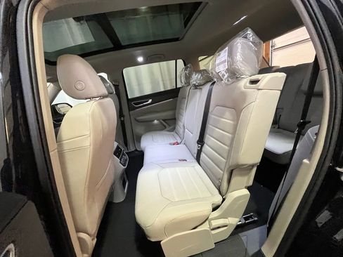 New 2026 Volkswagen Atlas SEL AWD/4WD image 22