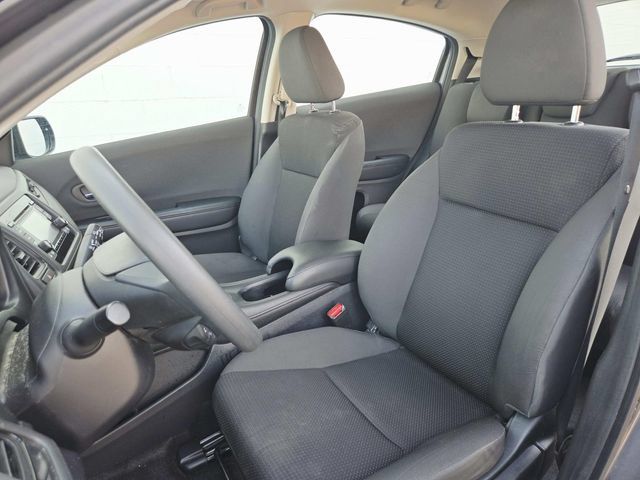 Used 2019 Honda HR-V LX image 7