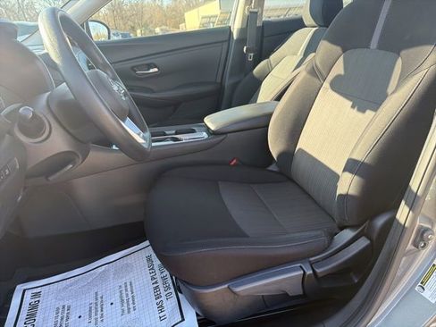 Used 2024 Nissan Sentra SV image 17