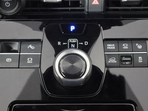Used 2023 Subaru Solterra AWD image 13