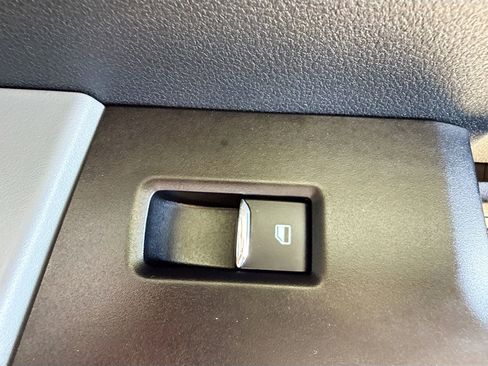 Used 2023 Ford F350 XL w/ XL Chrome Package image 29