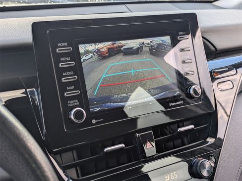 Used 2024 Toyota Camry LE image 28