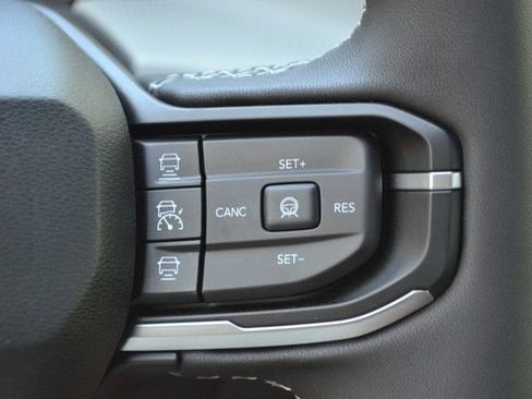 New 2026 Jeep Cherokee Laredo AWD/4WD image 19
